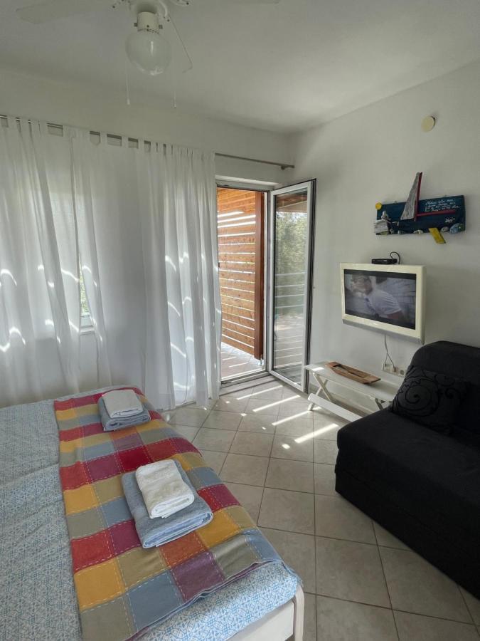 Sukosan Studio Apartman المظهر الخارجي الصورة
