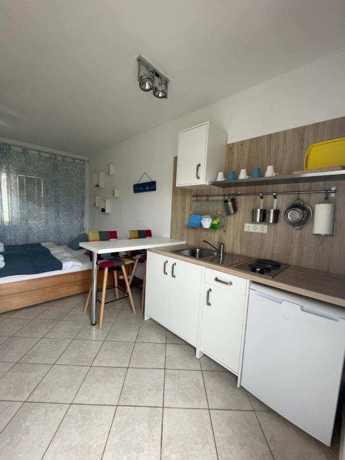 Sukosan Studio Apartman المظهر الخارجي الصورة