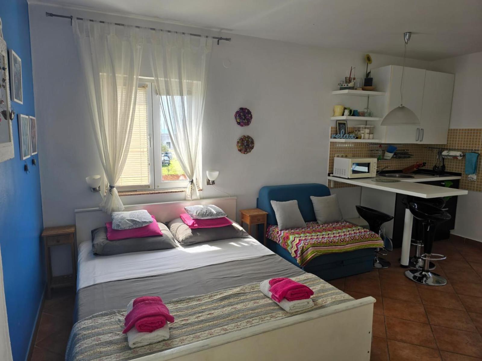 Sukosan Studio Apartman المظهر الخارجي الصورة
